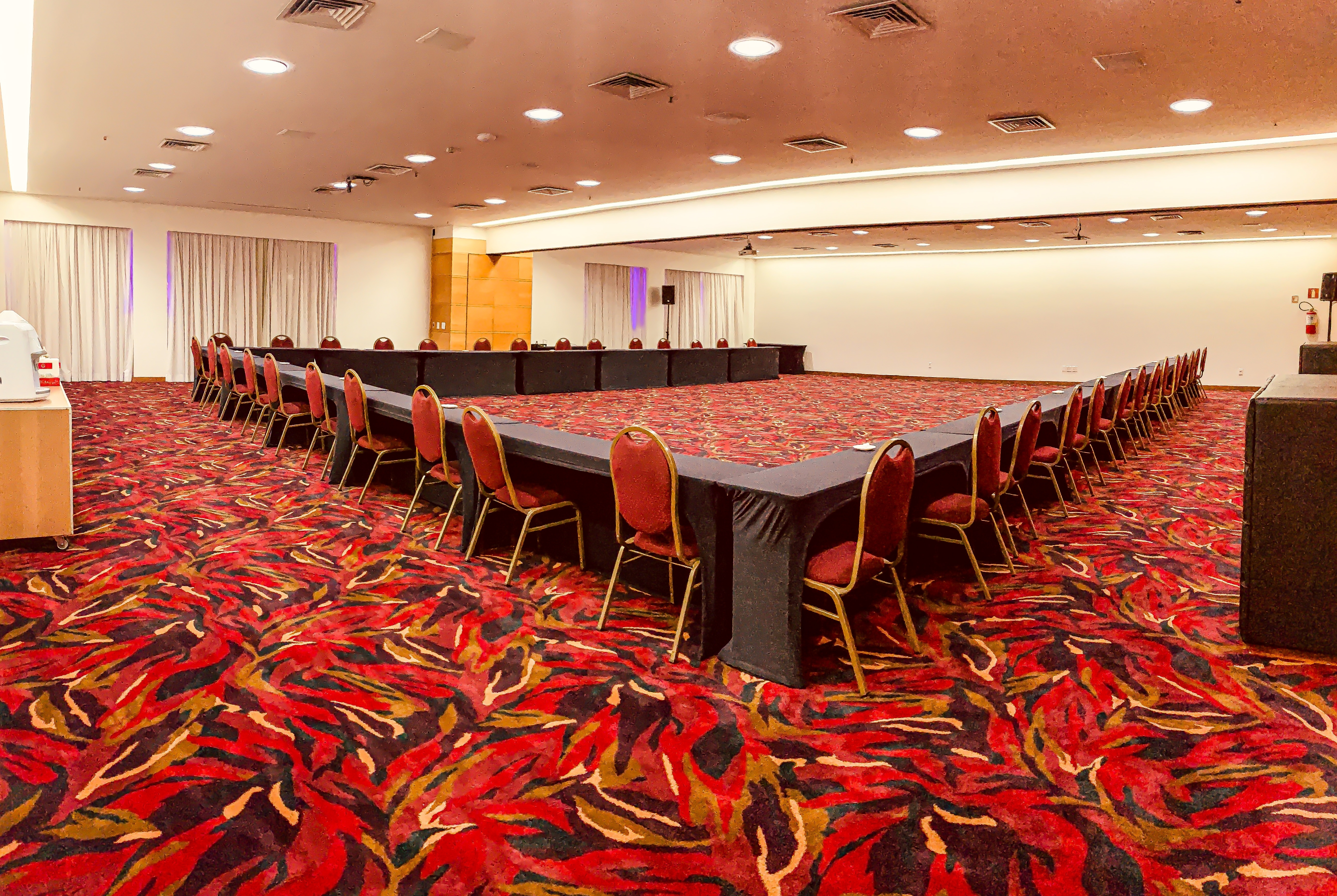 Meeting room at Ouro Minas Hotel Belo Horizonte, Dolce by Wyndham in Belo Horizonte, Other than US/Canada